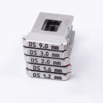 Small-angles incident beam antiscatter slit